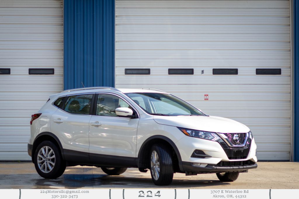 2022 Nissan Rogue Sport SV