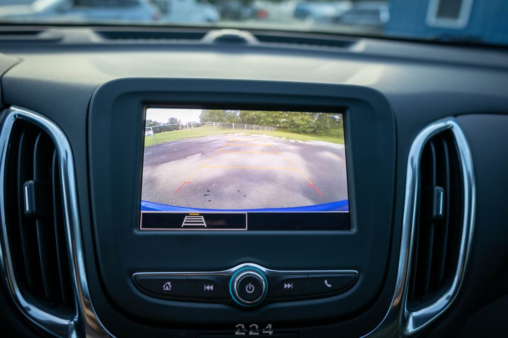 2024 Chevrolet Equinox LT - Photo 27