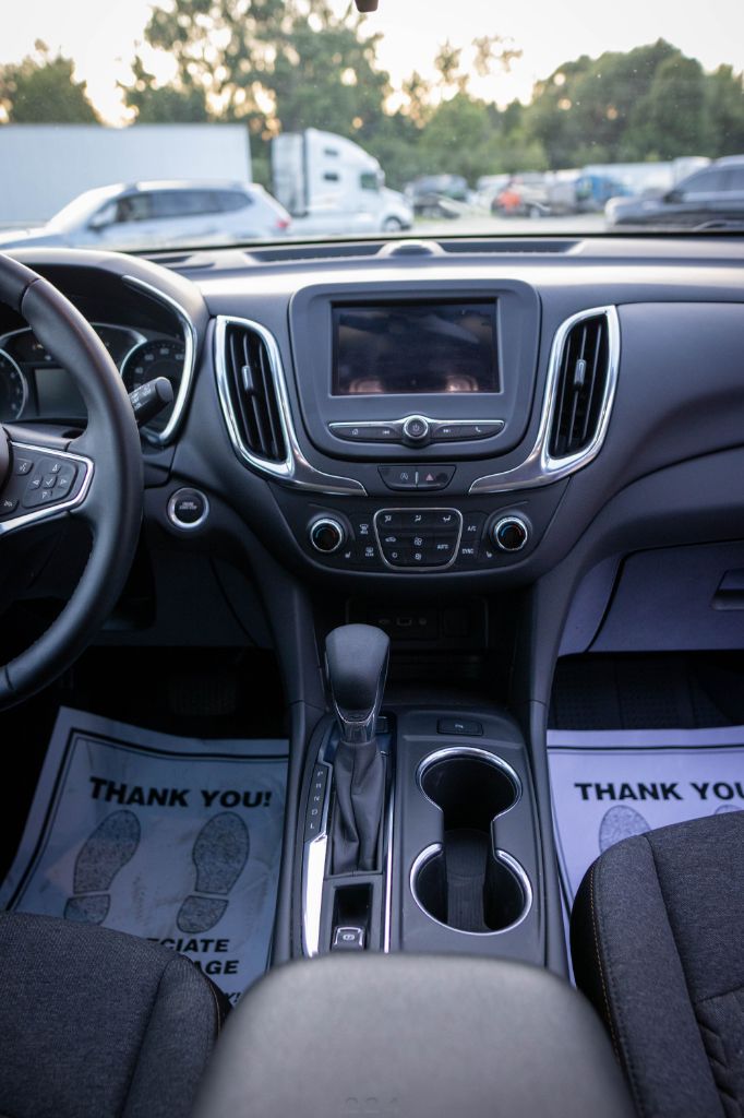 2024 Chevrolet Equinox LT - Photo 23