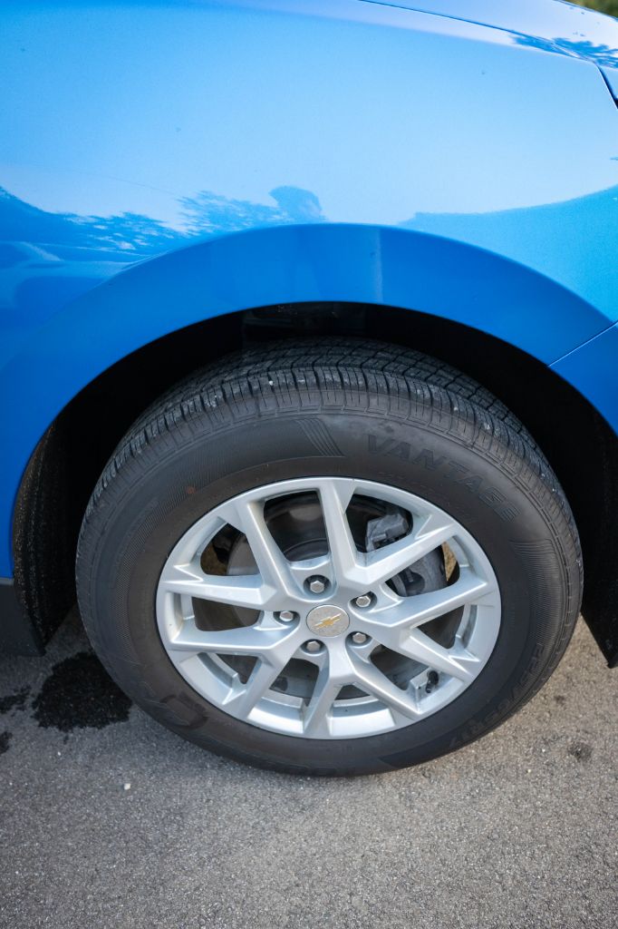 2024 Chevrolet Equinox LT - Photo 11