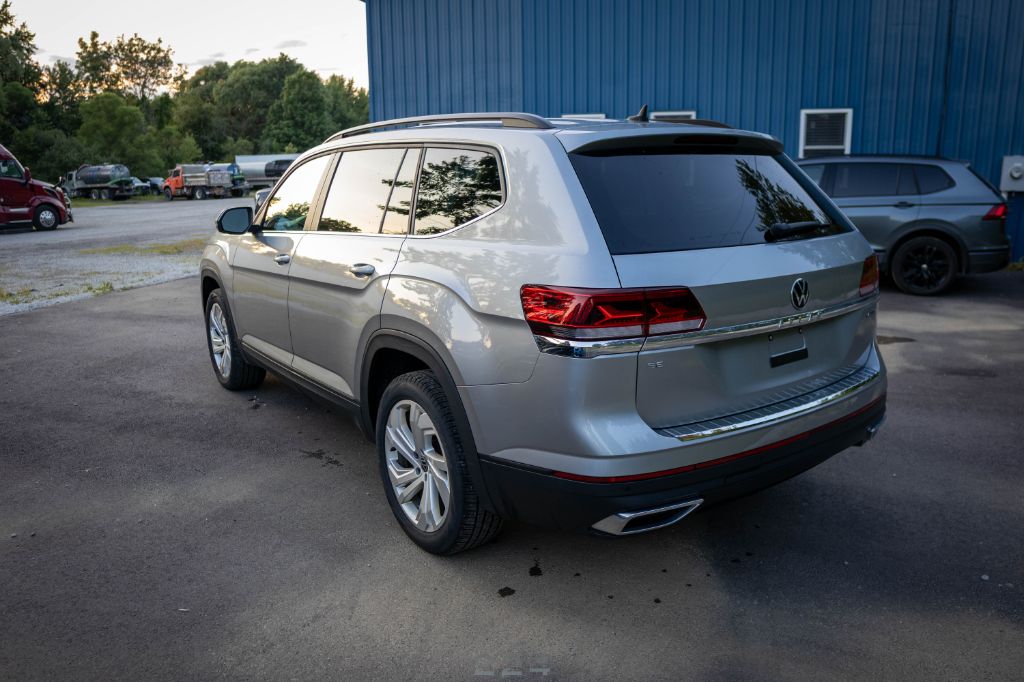 2023 Volkswagen Atlas SE w/Tech - Photo 6