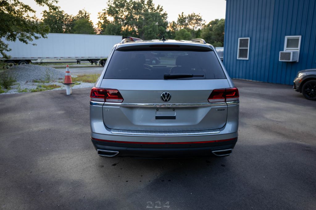 2023 Volkswagen Atlas SE w/Tech - Photo 7