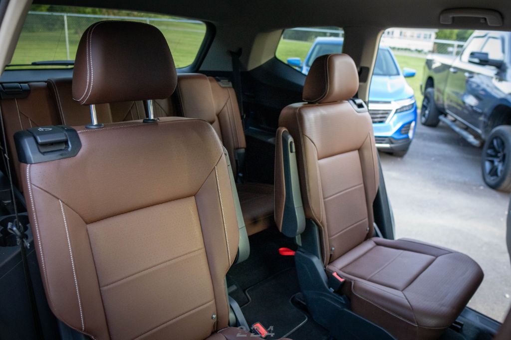 2023 Volkswagen Atlas SE w/Tech - Photo 19